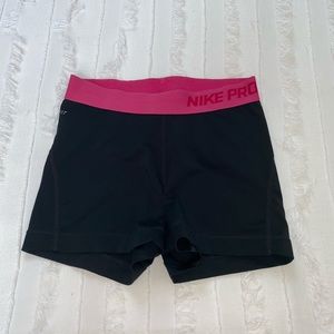 Black Nike Pro Dri-Fit